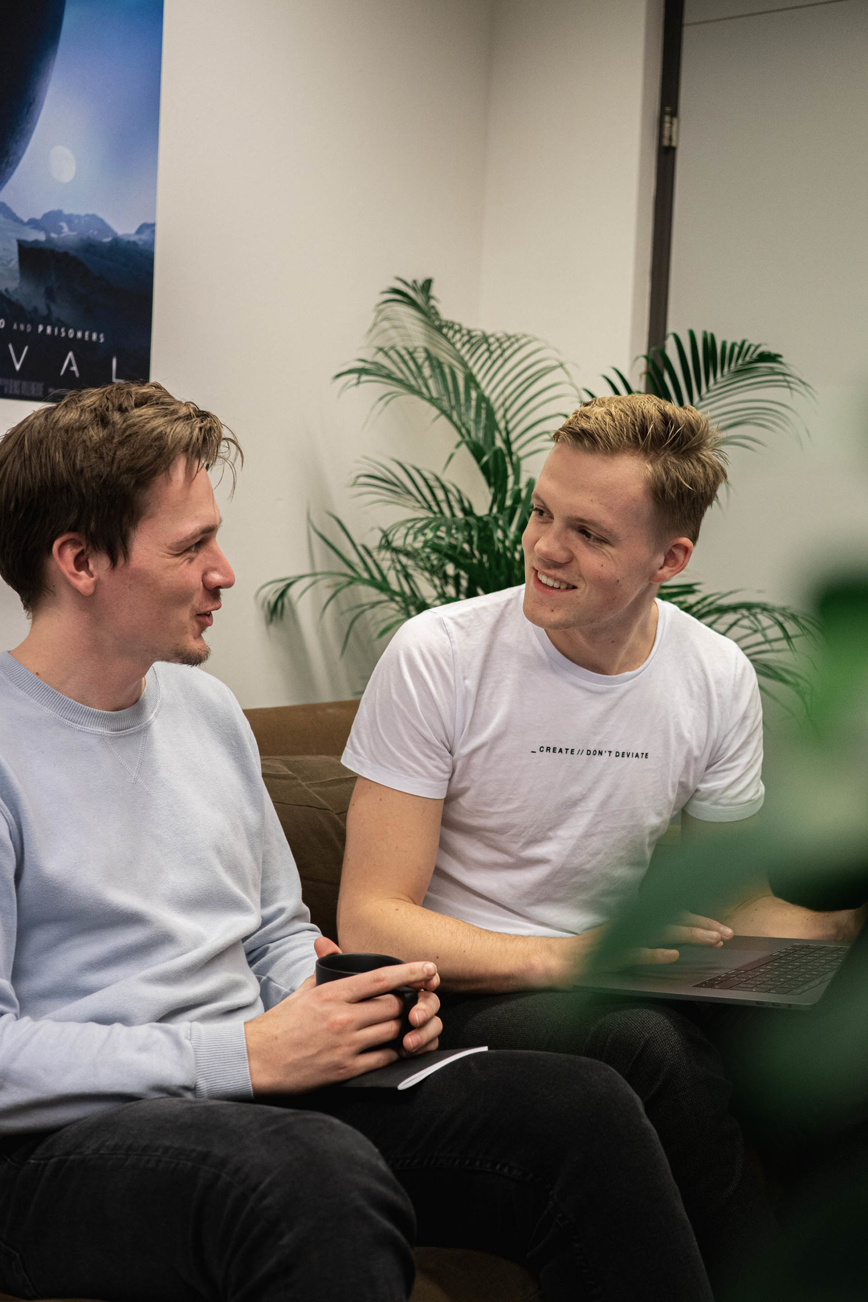 AMERK VS BMERK CHALLENGE! PROEVEN WIJ VERSCHIL? YouTube AMERK VS BMERK CHALLENGE! PROEVEN WIJ VERSCHIL? YouTube